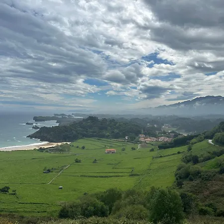 فندق Aldea Del Trasgu Cuerres