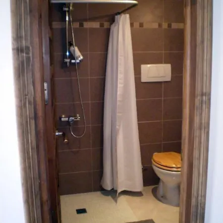 فندق Aldea Del Trasgu 2*