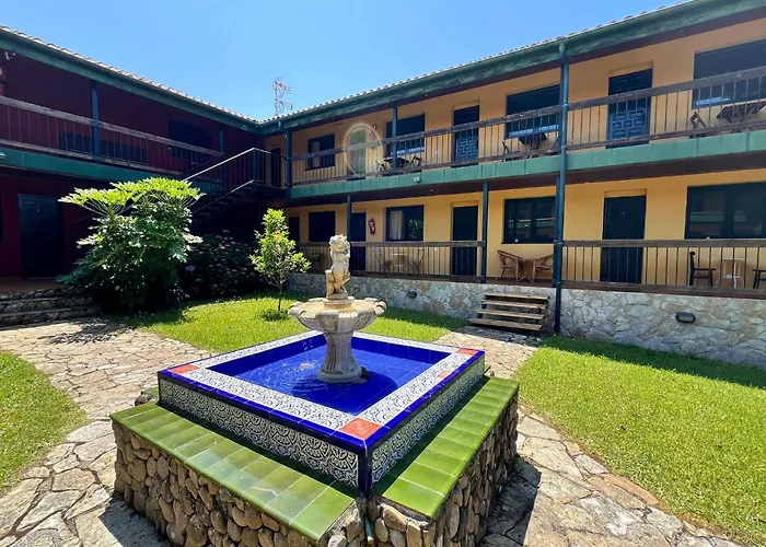 Hotel Aldea Del Trasgu 2*