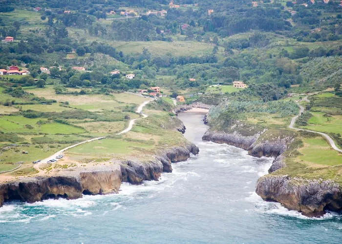 Hotel Aldea Del Trasgu Cuerres